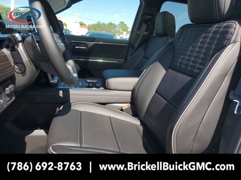 New 2025 GMC Sierra EV Denali image 19