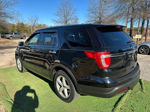 Used 2018 Ford Explorer FWD image 5