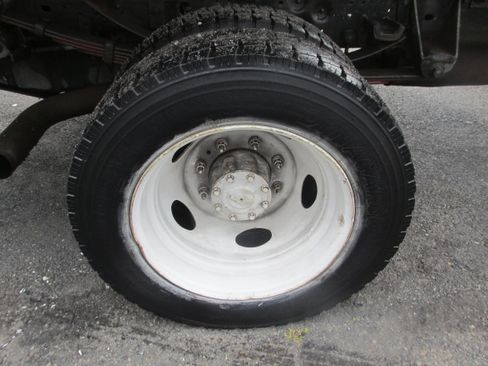 Used 2000 Ford F450 XL RWD image 15