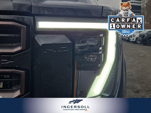 Used 2024 GMC Sierra 2500 AT4X image 27