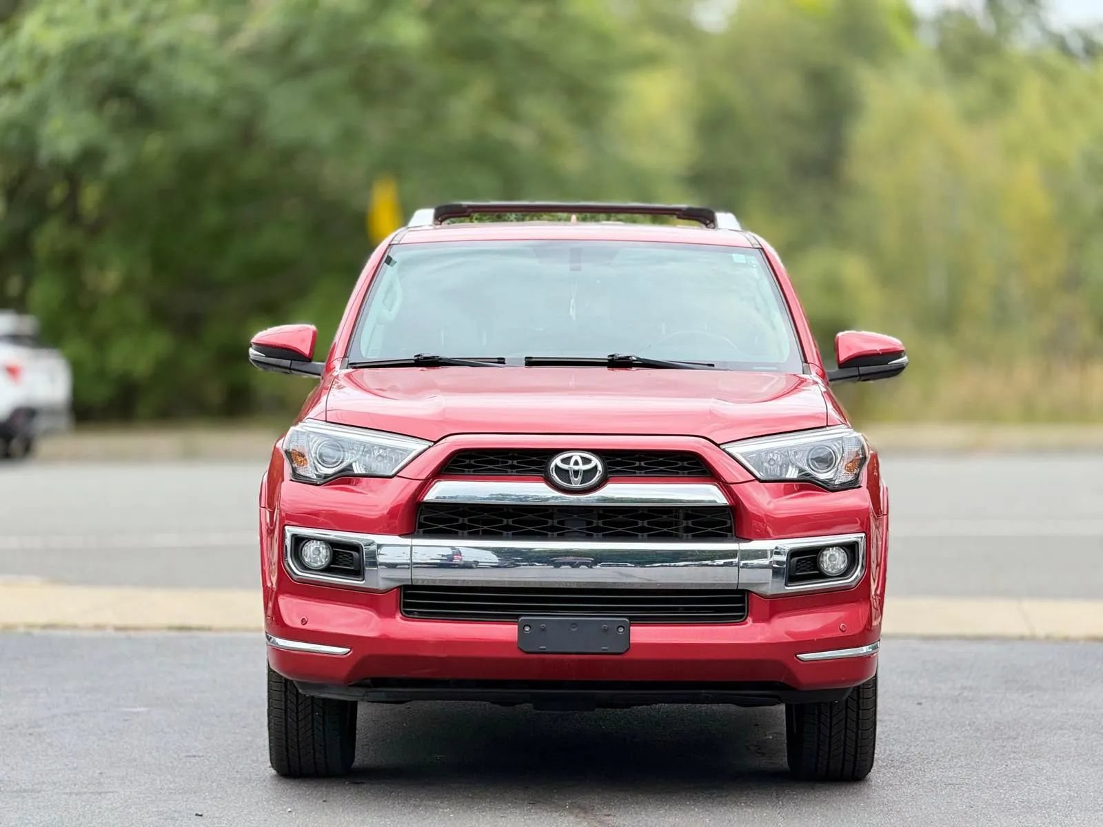 Used 2014 Toyota 4Runner Limited AWD/4WD image 33