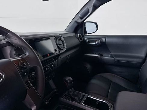 Used 2019 Toyota Tacoma TRD Pro image 11