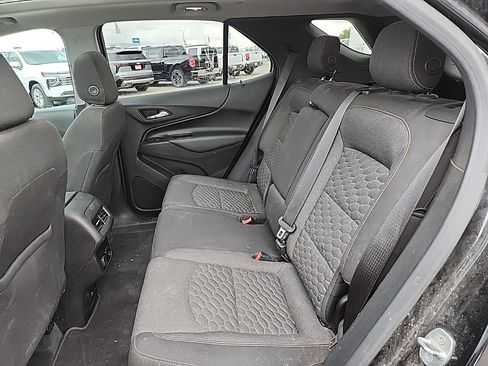 Used 2018 Chevrolet Equinox LT w/ Sun & Infotainment Package AWD/4WD image 32