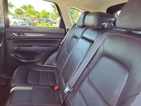 Used 2022 MAZDA CX-5 AWD 2.5 S w/ Premium Plus Pkg image 17