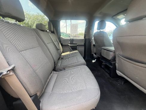 Used 2015 Ford F150 XLT AWD/4WD image 12