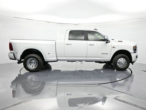New 2026 RAM 3500 Laramie w/ Max Tow Package image 4
