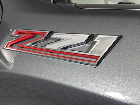 Used 2021 Chevrolet Silverado 1500 LTZ w/ LTZ Premium Package image 39