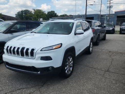 Used 2016 Jeep Cherokee Limited AWD/4WD image 8