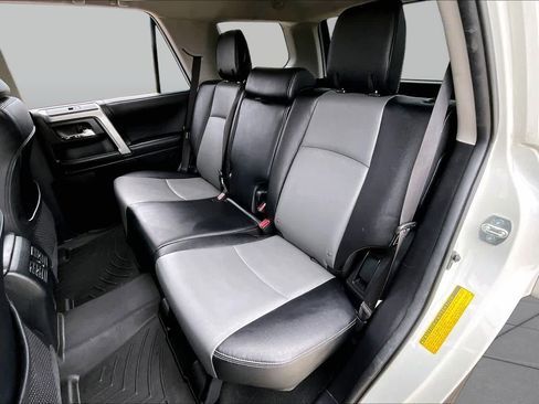 Used 2022 Toyota 4Runner SR5 Premium AWD/4WD image 21