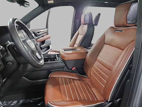 Used 2024 GMC Yukon Denali Ultimate image 21