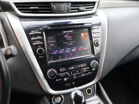 Used 2021 Nissan Murano SV AWD/4WD image 6