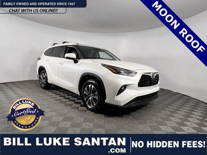 Used 2023 Toyota Highlander XLE