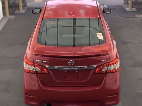 Used 2015 Nissan Sentra SR w/ Electronics Package FWD image 5