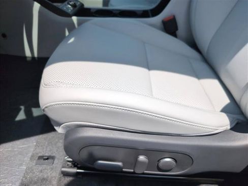 New 2026 Hyundai Kona Limited FWD image 4