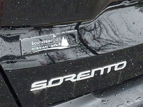 Certified 2023 Kia Sorento SX Prestige image 32