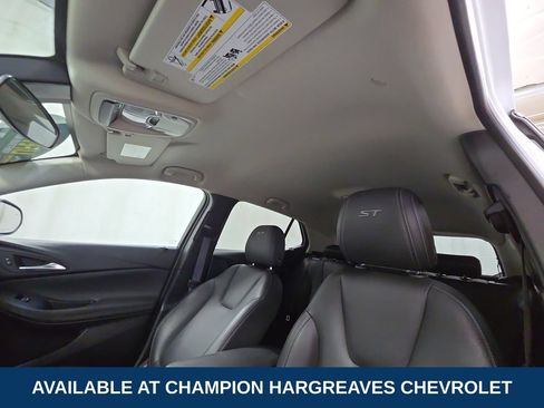 Used 2024 Buick Encore GX Sport Touring FWD image 25
