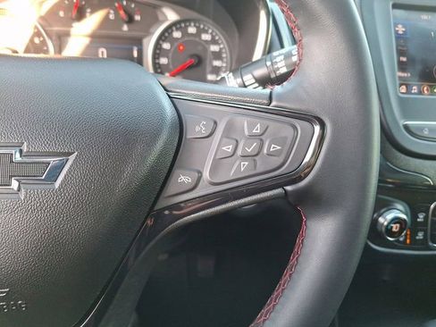 Certified 2023 Chevrolet Equinox RS image 21