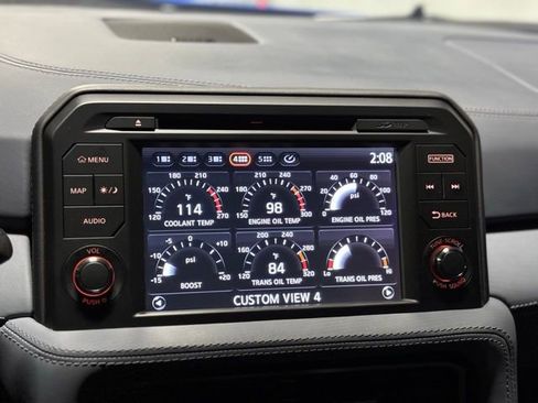 Used 2020 Nissan GT-R Premium image 28