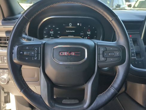 Used 2023 GMC Yukon XL AT4 w/ AT4 Premium Package image 13