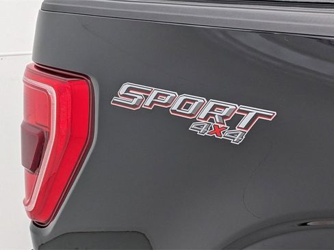 Certified 2022 Ford F150 XLT w/ Equipment Group 302A High image 40