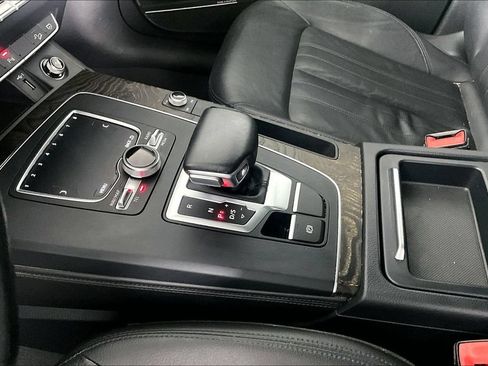 Used 2018 Audi Q5 Prestige AWD/4WD image 17