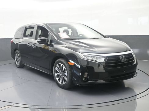 Used 2024 Honda Odyssey EX-L image 9