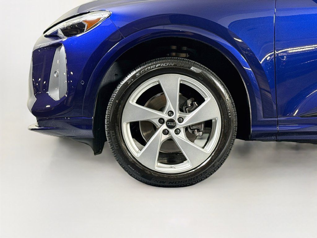Used 2025 Audi Q5 Premium Plus AWD/4WD image 24