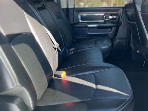 Used 2015 RAM 2500 Laramie w/ Convenience Group image 16