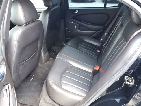 Used 2004 Jaguar X-TYPE 2.5 AWD/4WD image 19