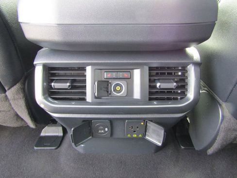 Used 2023 Ford F150 Lariat w/ Equipment Group 502A High image 43