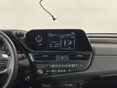 Used 2022 Lexus ES 350 F Sport image 17
