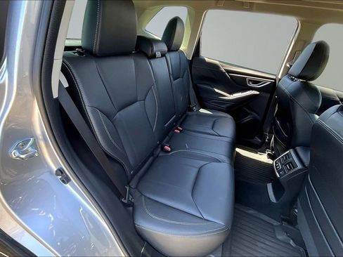 Used 2023 Subaru Forester Touring AWD/4WD image 23