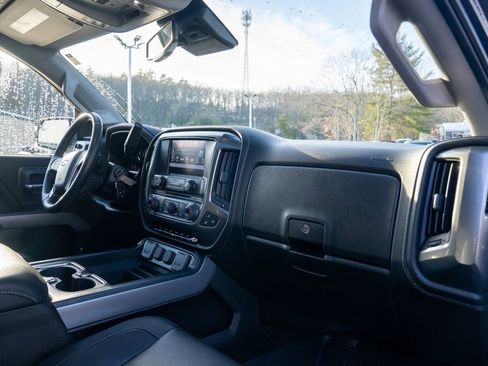 Used 2018 Chevrolet Silverado 1500 LTZ Z71 w/ Centennial Edition image 13