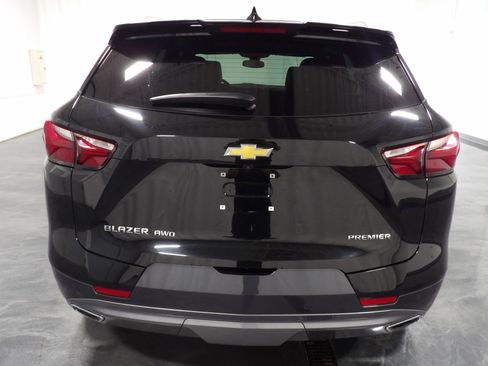 Used 2022 Chevrolet Blazer Premier w/ Enhanced Convenience Package image 5