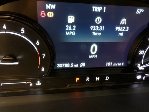 Used 2022 Lincoln Corsair AWD w/ Premium Package image 20