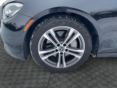Used 2023 Mercedes-Benz E 350 4MATIC Sedan image 14