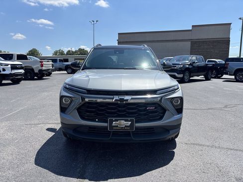 Used 2024 Chevrolet TrailBlazer RS w/ Convenience Package AWD/4WD image 8