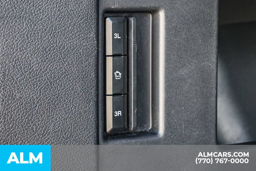 Used 2024 Ford Expedition XLT RWD image 24