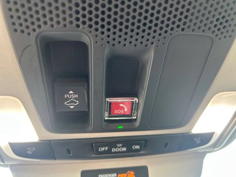 Used 2025 Honda Accord SE image 28