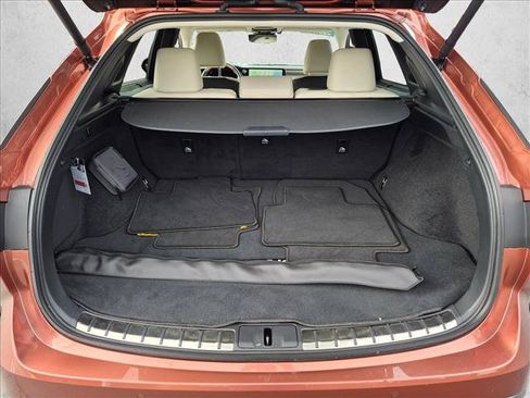 Used 2023 Lexus RX 350 FWD w/ Cold Area Package image 9
