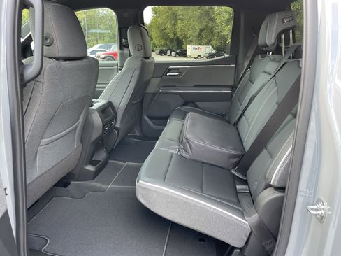 New 2026 GMC Sierra EV Elevation image 14