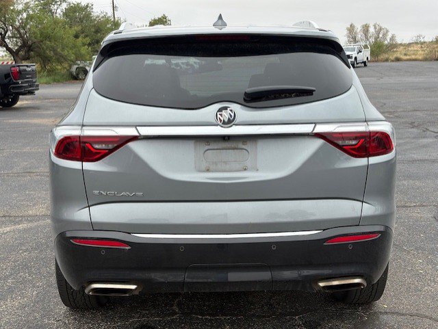 Used 2023 Buick Enclave Essence w/ Experience Buick Package FWD image 5