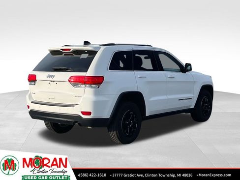 Used 2018 Jeep Grand Cherokee Laredo image 5
