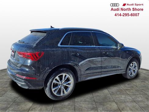 Used 2023 Audi Q3 2.0T Premium Plus w/ Premium Plus Package image 2