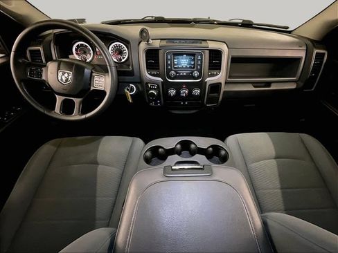 Used 2018 RAM 1500 Express w/ Black Ram 1500 Express Group AWD/4WD image 15
