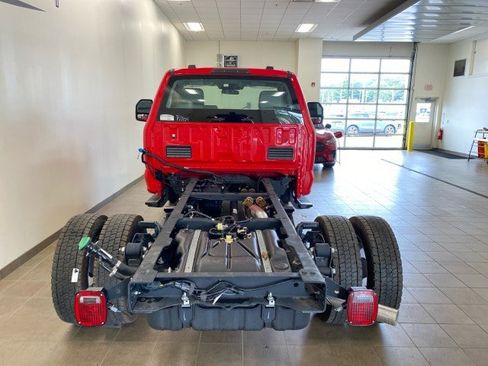 New 2024 Ford F550 4x4 Regular Cab Super Duty image 6