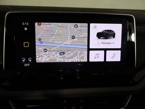 Used 2024 Volkswagen Atlas Cross Sport SEL AWD/4WD image 44