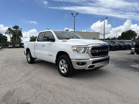 Used 2022 RAM 1500 Big Horn AWD/4WD image 2