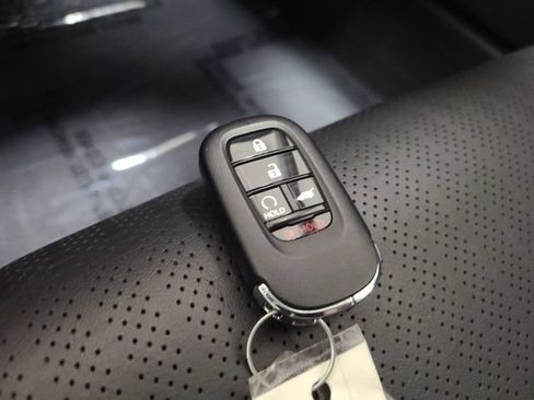 Used 2024 Honda Civic EX-L image 35
