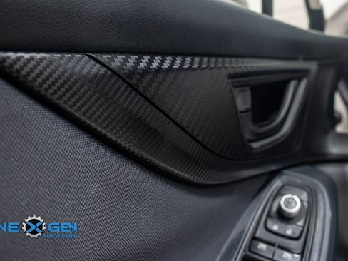 Used 2020 Subaru Crosstrek 2.0i Premium w/ Moonroof Package 2 image 11